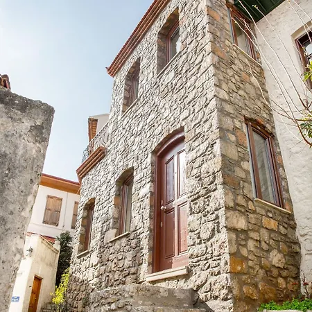 Villa Metis Stone *